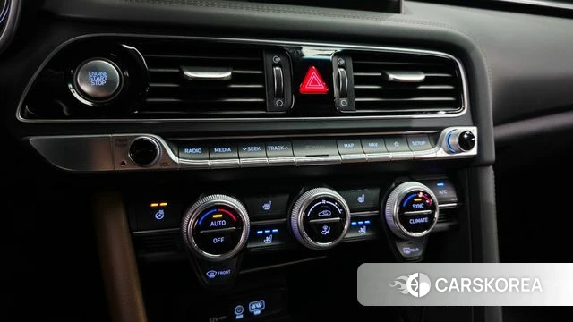 Genesis G70 id 4459533 из Кореи 24