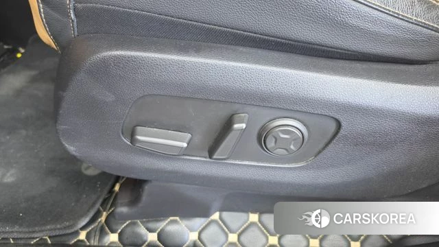 Kia Carnival 4th generation id 4894528 из Кореи 24