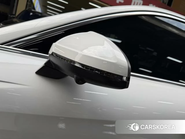 Audi A4L id 4235003 из Китая 24