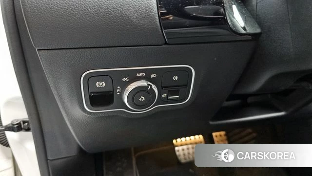Mercedes-Benz GLA - Class H247 id 4362407 из Кореи 24