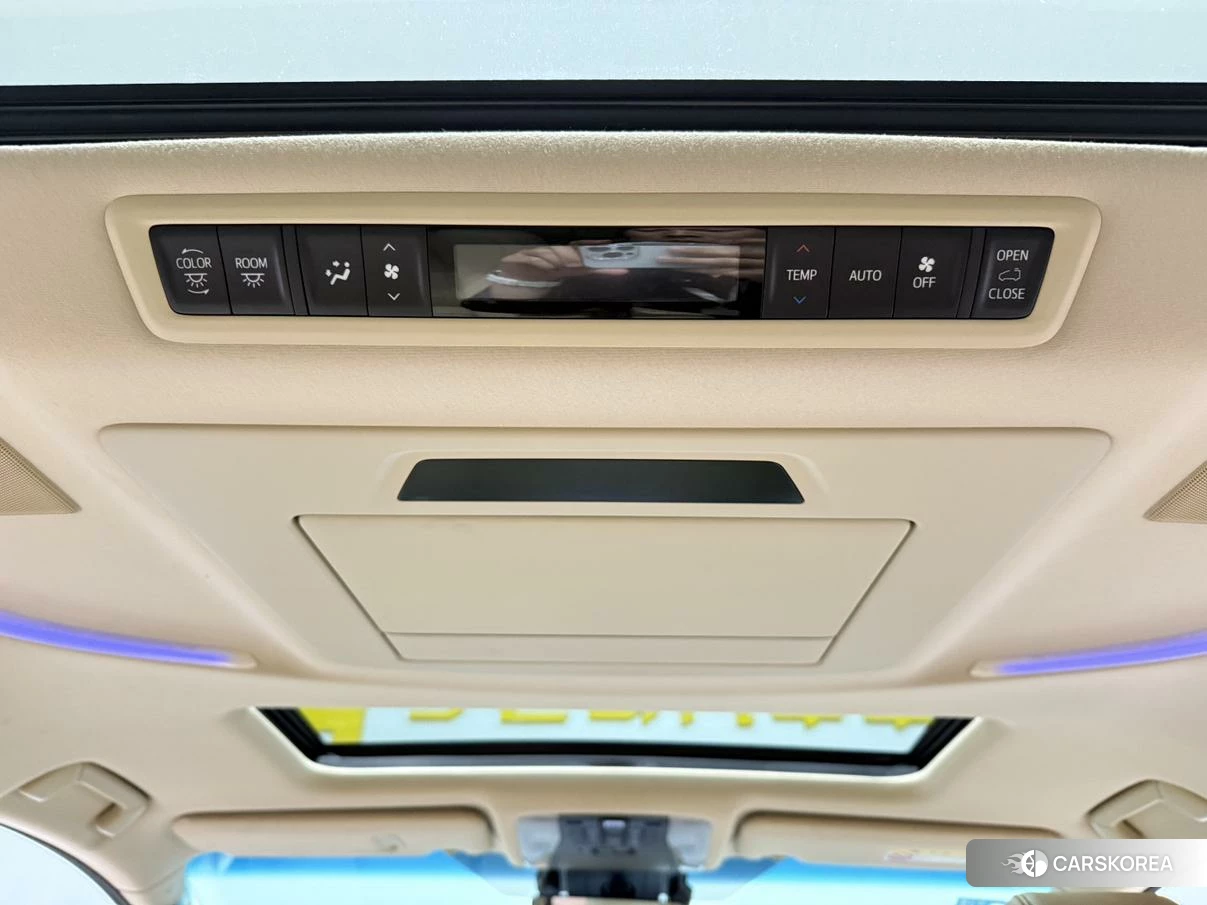 Toyota Elfa id 4452072 из Китая 24