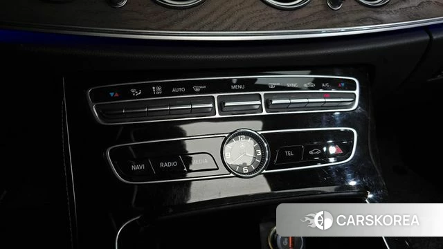 Mercedes-Benz E-Class W213 id 4794940 из Кореи 24