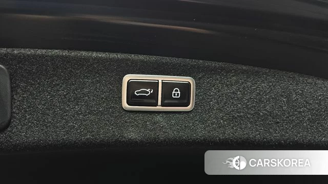 Genesis Electrified G80 (RG3) id 4881317 из Кореи 24