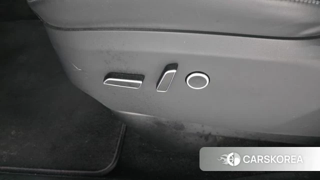 Tesla Model X id 4848018 из Кореи 24