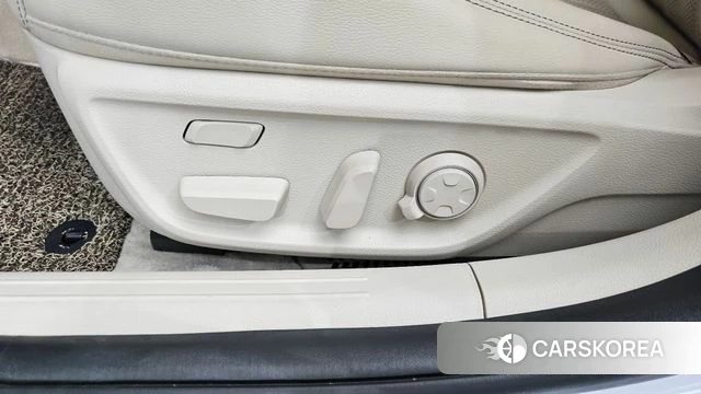 Genesis The New G70 id 4746037 из Кореи 24