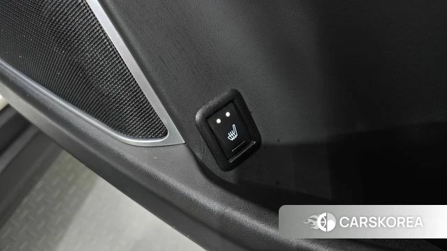 Maserati Levante id 4770669 из Кореи 24
