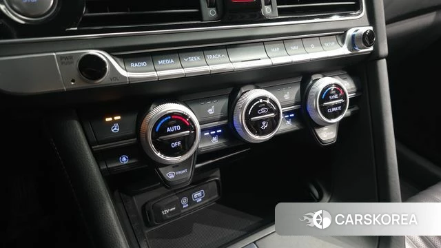 Genesis G70 id 4304786 из Кореи 24