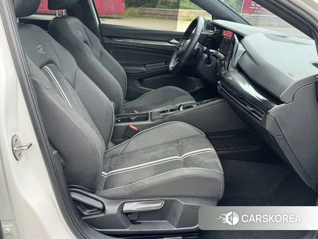 Volkswagen Golf id 4348698 из Китая 24