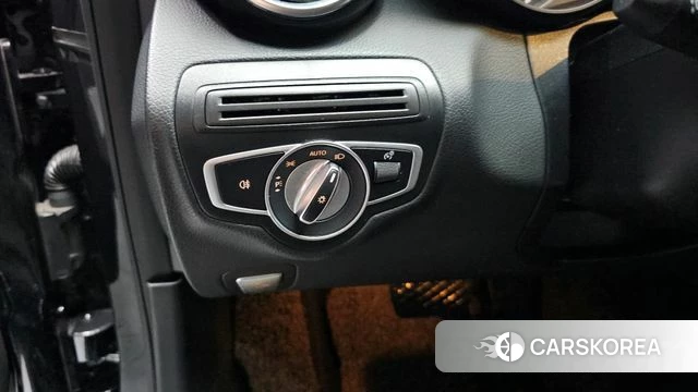 Mercedes-Benz C-Class W205 id 4377361 из Кореи 24
