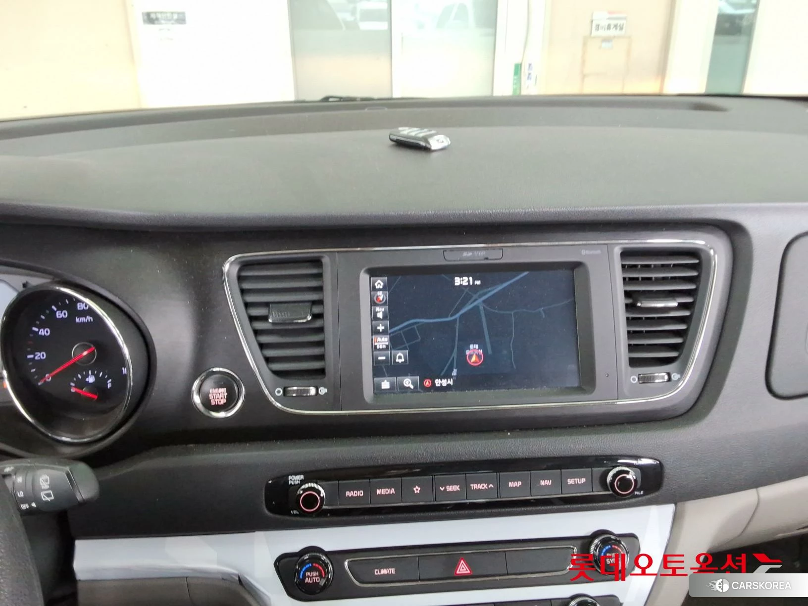 Kia Carnival id 4312611 из Кореи 24