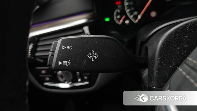 BMW 5 Series (G30) id 4856126 из Кореи 24