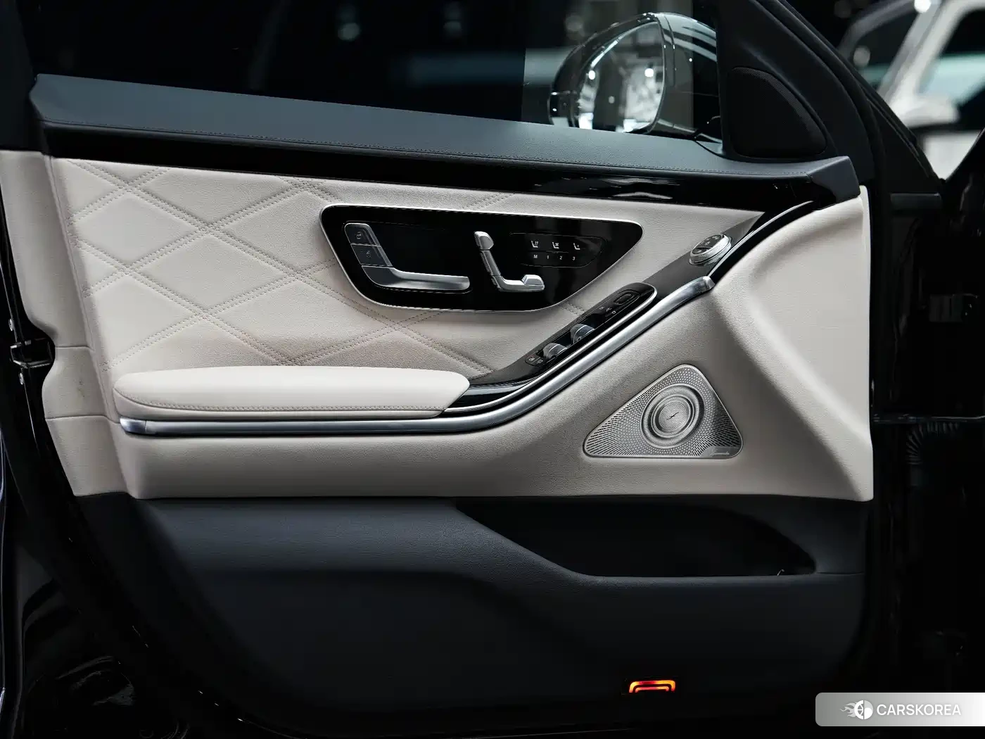 Mercedes-Benz Maybach S-Class id 4606878 из Китая 24