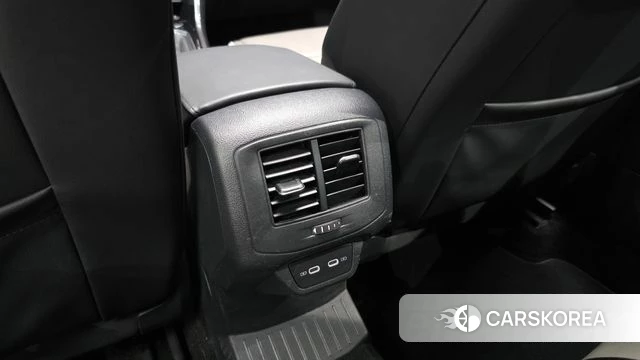 Volkswagen T-Roc id 4692689 из Кореи 24