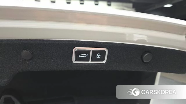 Hyundai Grandeur Hybrid (GN7) id 4194786 из Кореи 24