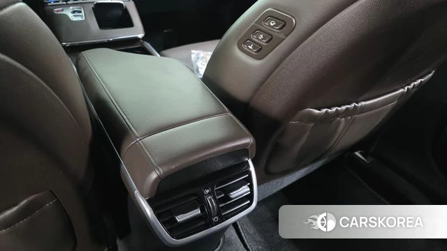 Hyundai The New Grandeur IG Hybrid id 4410530 из Кореи 24