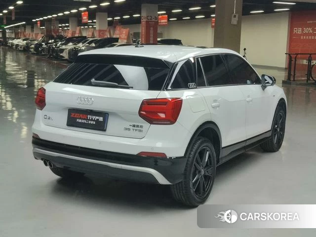 Audi Q2L id 4314471 из Китая 24
