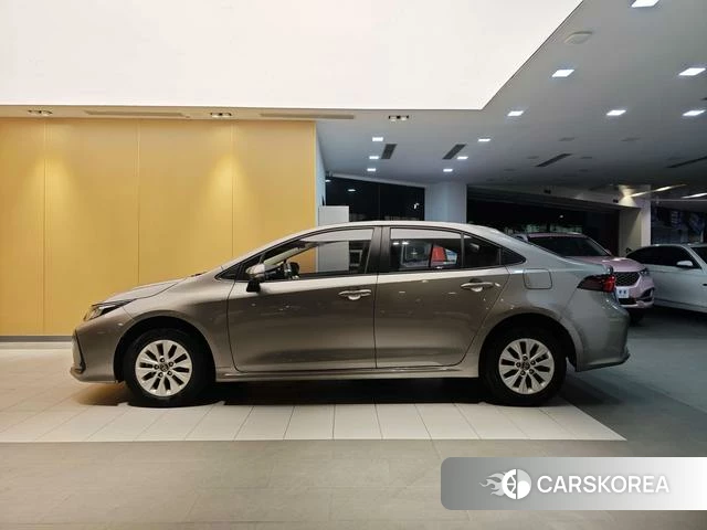 Toyota Corolla id 4299835 из Китая 24