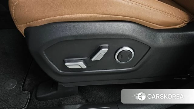 Hyundai Santa Fe (MX5) id 4669683 из Кореи 24