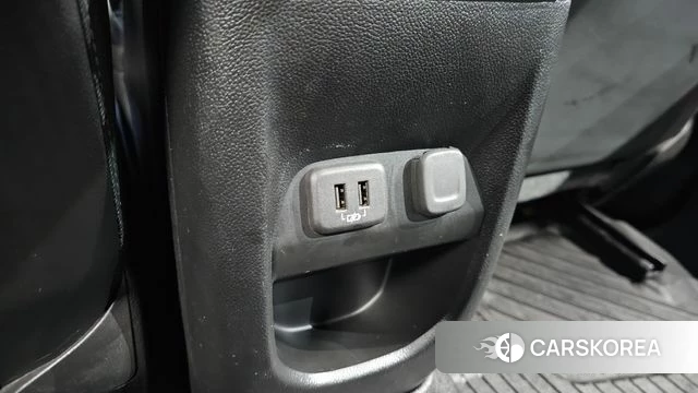 Chevrolet (GM Daewoo) Real New Colorado id 4671444 из Кореи 24