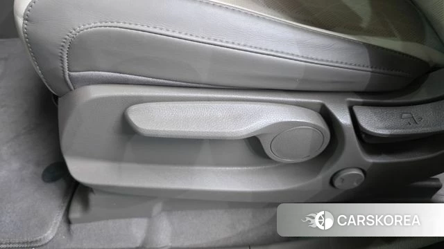 Kia Carnival 4th generation id 4688365 из Кореи 24