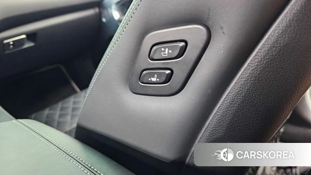 Genesis G70 id 4882632 из Кореи 24
