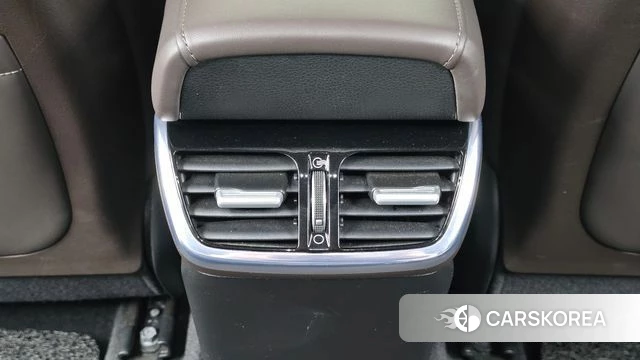 Hyundai The New Grandeur IG Hybrid id 4470994 из Кореи 24