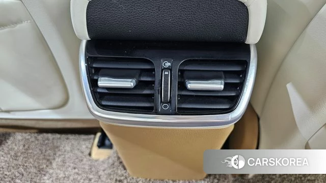 Hyundai The New Grandeur IG id 4759682 из Кореи 24