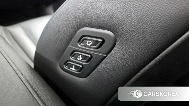 Hyundai Grandeur (GN7) id 4322861 из Кореи 24