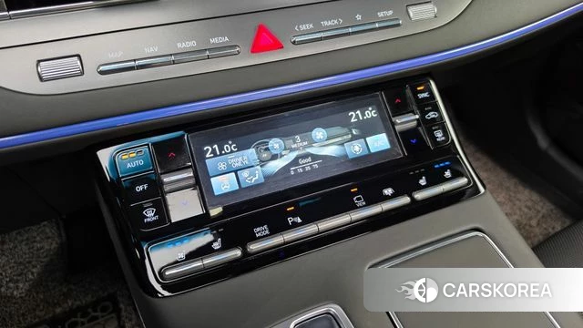 Hyundai The New Grandeur IG Hybrid id 4726549 из Кореи 24