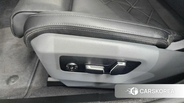 BMW 5 Series (G60) id 4579002 из Кореи 24