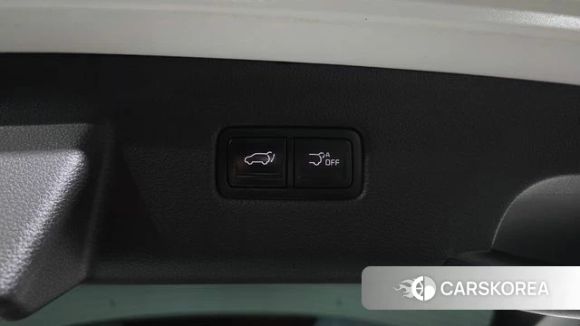 Kia Carnival 4th generation id 4232151 из Кореи 24