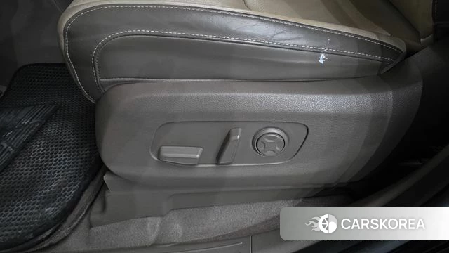 Kia Carnival 4th generation id 4711775 из Кореи 24