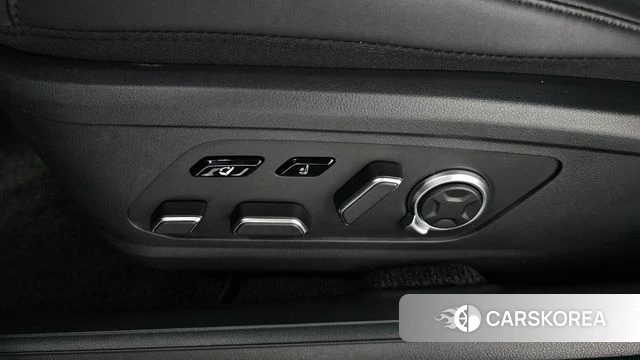 Hyundai Grandeur (GN7) id 4608051 из Кореи 24