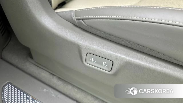 Kia Carnival 4th generation id 4195019 из Кореи 24