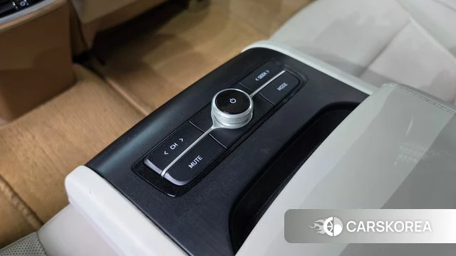 Hyundai The New Grandeur IG Hybrid id 4882133 из Кореи 24