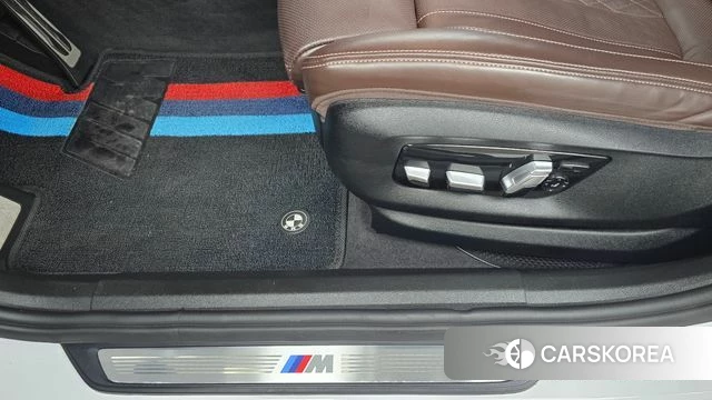 BMW 6 Series GT (G32) id 4530003 из Кореи 24