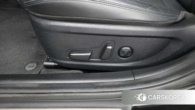 Hyundai The New Grandeur IG id 4304228 из Кореи 24