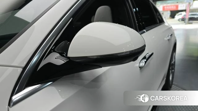 Mercedes-Benz E-Class W214 id 4589824 из Кореи 24