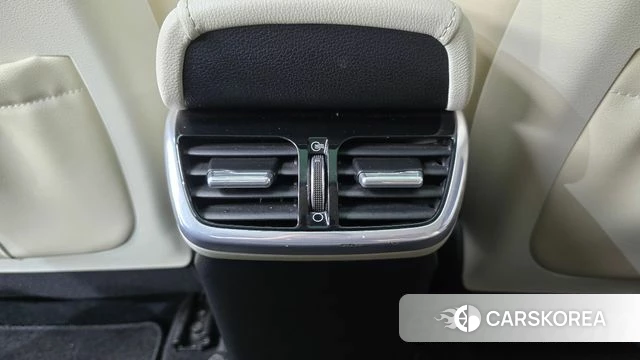 Hyundai The New Grandeur IG id 4712250 из Кореи 24