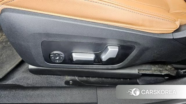BMW 3 Series (G20) id 4494871 из Кореи 24