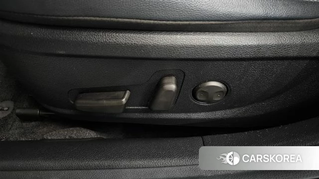 Hyundai The New Grandeur IG id 4609910 из Кореи 24