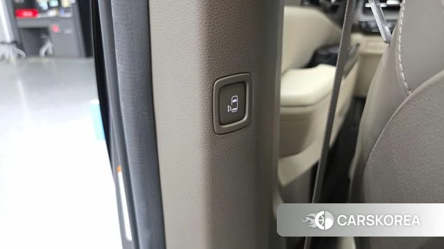 Kia Carnival 4th generation id 4429476 из Кореи 24