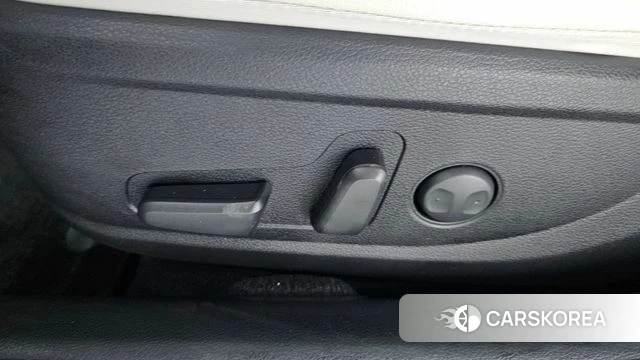 Hyundai The New Grandeur IG id 4550161 из Кореи 24