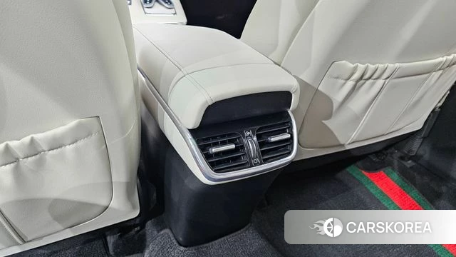 Hyundai The New Grandeur IG Hybrid id 4619223 из Кореи 24