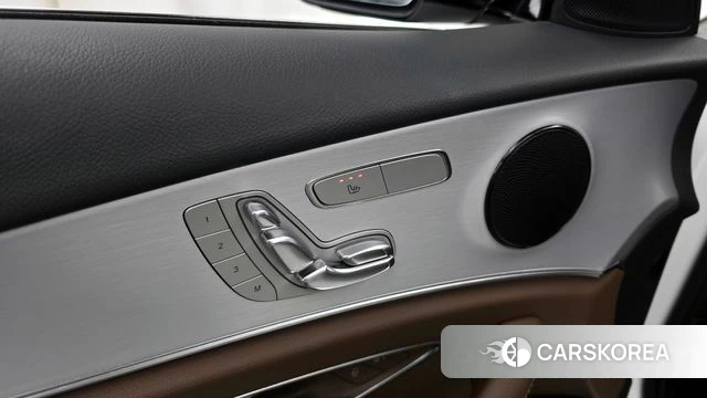 Mercedes-Benz E-Class W213 id 4389388 из Кореи 24