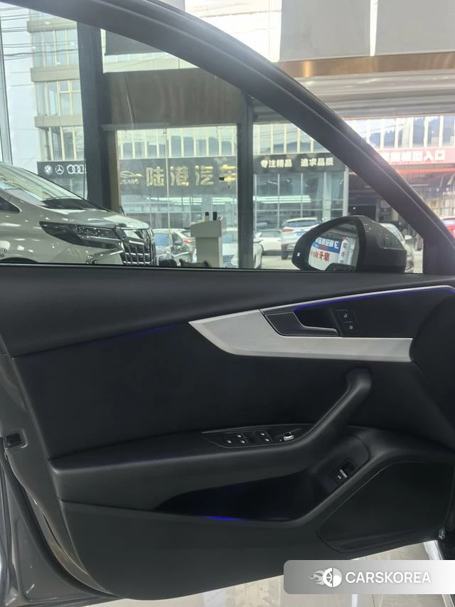 Audi A4L id 4313836 из Китая 24