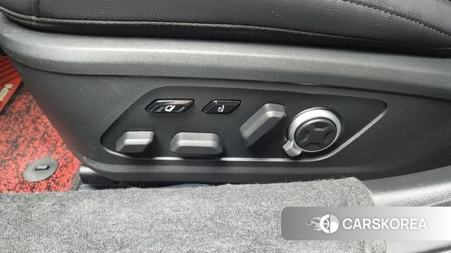 Hyundai Grandeur (GN7) id 4602450 из Кореи 24
