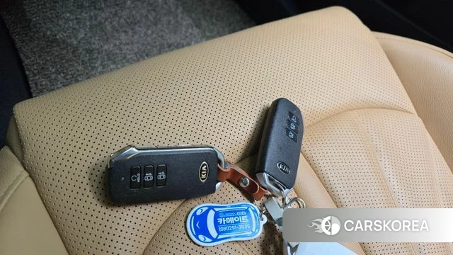 Kia K5 3rd generation id 4294170 из Кореи 24