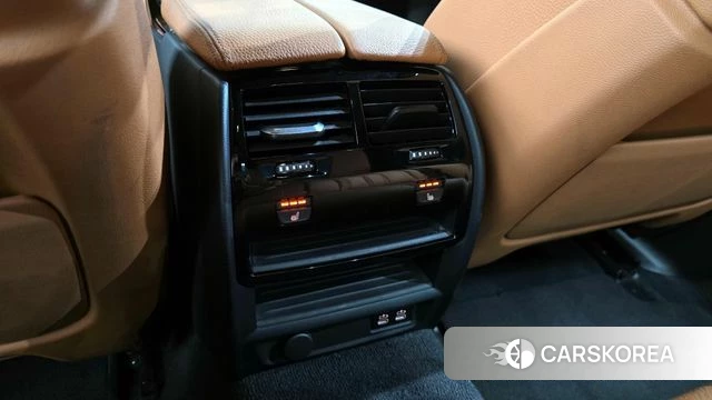BMW 5 Series (G30) id 4324254 из Кореи 24