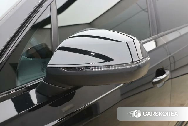 Audi Q7 id 4210420 из Китая 24